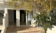 Large 2 bedroom furnished maisonette with swimming pool for sale in Tombs of the Kings