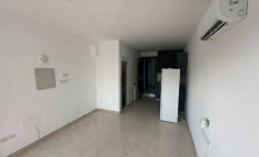 Large 2 bedroom furnished maisonette with swimming pool for sale in Tombs of the Kings