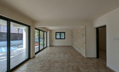Beautiful 3 bedroom house with swimming pool for sale in Agia Fyla