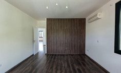 Beautiful 3 bedroom house with swimming pool for sale in Agia Fyla