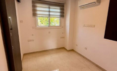 Luxury 2 bedroom furnished maisonette with swimming pool for sale in Tombs of the Kings