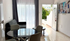 Luxury 2 bedroom furnished maisonette with swimming pool for sale in Tombs of the Kings