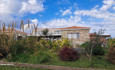 4 bedroom furnished bungalow with swimming pool to rent in Timi