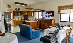 7 bedroom house in Oroklini 