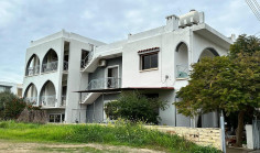 7 bedroom house in Oroklini 