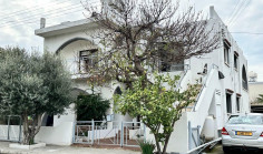 7 bedroom house in Oroklini 