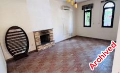 4 bedroom spacious house in Oroklini with big plot 