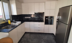 Spacious 2 bedroom furnished apartment to rent in Lykabittos