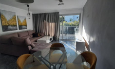 Spacious 2 bedroom furnished apartment to rent in Lykabittos