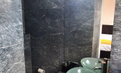 Spacious 2 bedroom furnished apartment to rent in Lykabittos