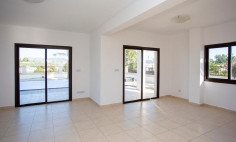 3 bed house with swimming pool for sale in Secret Valley
