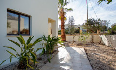 3 bed house with swimming pool for sale in Secret Valley