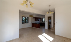 Luxury 3 bedrooms house with swimming pool for sale in Secret Valley