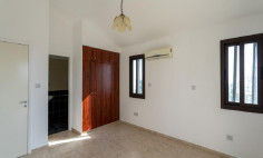 Luxury 3 bedrooms house with swimming pool for sale in Secret Valley