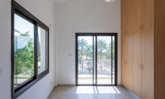 Large 3 bedrooms house with swimming pool for sale in Secret Valley