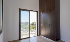 Spacious 3 bedrooms house with swimming pool for sale in Secret Valley