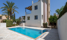 3 bedrooms house with swimming pool for sale in Poli Crysochous