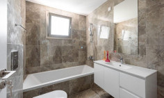 Spacious 2 bedroom furnished apartment for sale in Germasogeia