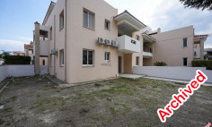 Spacious 2 bedrooms apartment with swimming pool for sale in Pyla