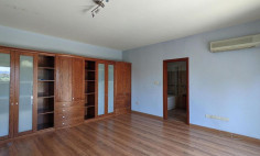 4 bedroom house with swimming pool for sale in Anarita