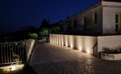4 bedroom furnished house with swimming pool for sale in Parekklisia