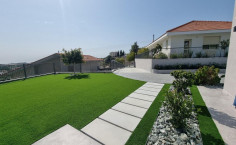 4 bedroom furnished house with swimming pool for sale in Parekklisia