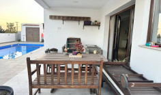 4 bedroom delightful house in alethrico with swimming pool 