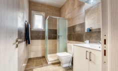 Spacious 4 bedroom furnished house for sale in Livadia