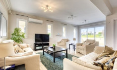 Spacious 4 bedroom furnished house for sale in Livadia