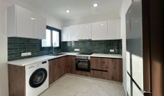 Spacious 3 bedroom apartment to rent in Lykabittos