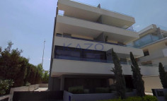 Fully furnished top floor apartment in central Mesa Geitonia 