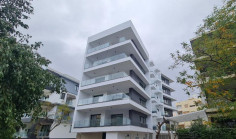 Beautiful two beds apartment for sale in Agioi Omologites