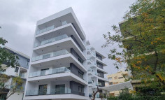 Beautiful three bedroom apartment for sale in Agioi Omologites