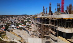 Luxury two bedroom apartment in Agia Fyla\'s hillside 