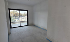 Spacious three bedroom apartment for sale in Agioi Omologites
