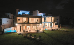 Spacious 6 bedroom house for sale in Protaras
