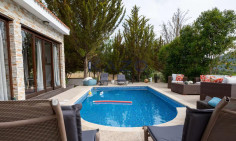 Four bedroom pool house for sale in Laneia, Limassol 