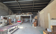 Warehouse for sale in fast growing Ypsonas area 