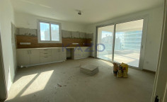 Sea view 4-bedroom penthouse for sale in Neapolis, 80m from beach Sea view 4-bedroom penthouse for sale in Neapolis, 80m from beach