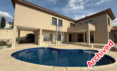 Sea view luxury villa with swimming pool for rent in Agios Tychonas 