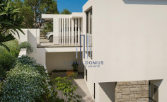 New luxury villa with swimming pool for sale 