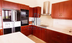 Spacious 6 bedroom villa with sea view with swimming pool for sale in paniotis area 