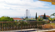 Spacious 6 bedroom villa with sea view with swimming pool for sale in paniotis area 
