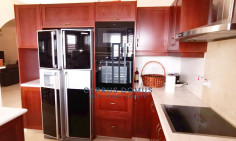 Spacious 6 bedroom villa with sea view with swimming pool for sale in paniotis area 