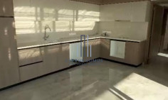 Spacious penthouse apartment with three bedrooms in Linopetra 