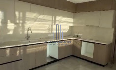 Spacious penthouse apartment with three bedrooms in Linopetra 