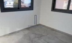 Spacious penthouse apartment with three bedrooms in Linopetra 