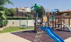 Villa for sale with swimming pool in paniotis area 