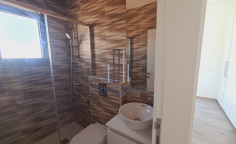 Brand bew apartment for rent in Zakaki area 
