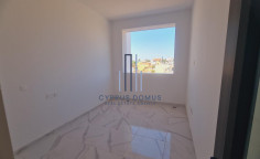 Brand bew apartment for rent in Zakaki area 
